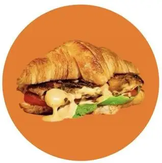 Croissant gà teriyaki - 145.000 ₫ tại CROISSANDWICH - Bánh Sừng Bò Kẹp Thịt - Trần Đình Xu