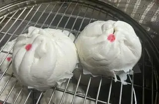 bánh bao 1 trứng muối + 1 trứng cút - 35.000 ₫ tại Khô Hood SG - Xe Khô Mực & Khô Cá Các Loại - Lê Văn Sỹ