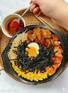 Hình ảnh Cơm trộn gà nướng