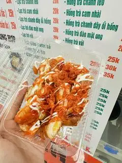 Hình ảnh Bánh mỳ muối ớt mix topping
