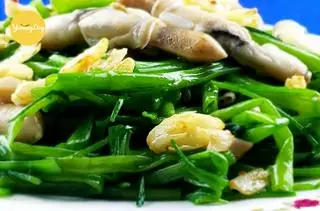 ỐC LÓNG TAY XÀO RAU MUỐNG  - 60.000 ₫ tại Quán Milk - Ốc, Lẩu Bò & Lẩu Riêu Cua - Bùi Văn Ba