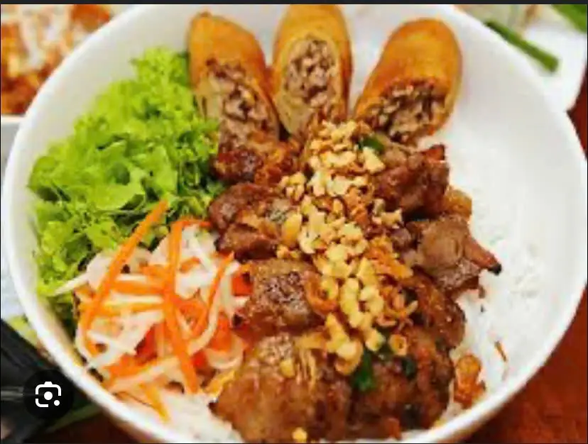 bún bì thịt khìa đặc biệt - 50.000 ₫ tại Thy1 - Bún Mắm & Bún Riêu - Đình Phong Phú