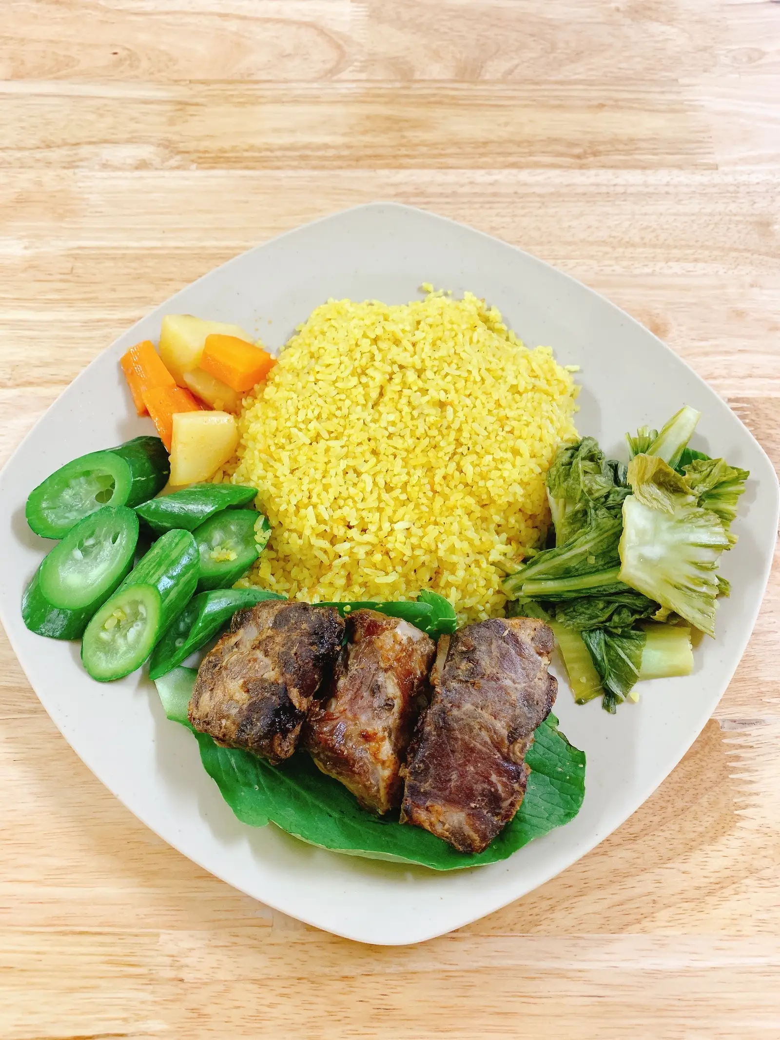 Hình ảnh Cơm sườn nướng
