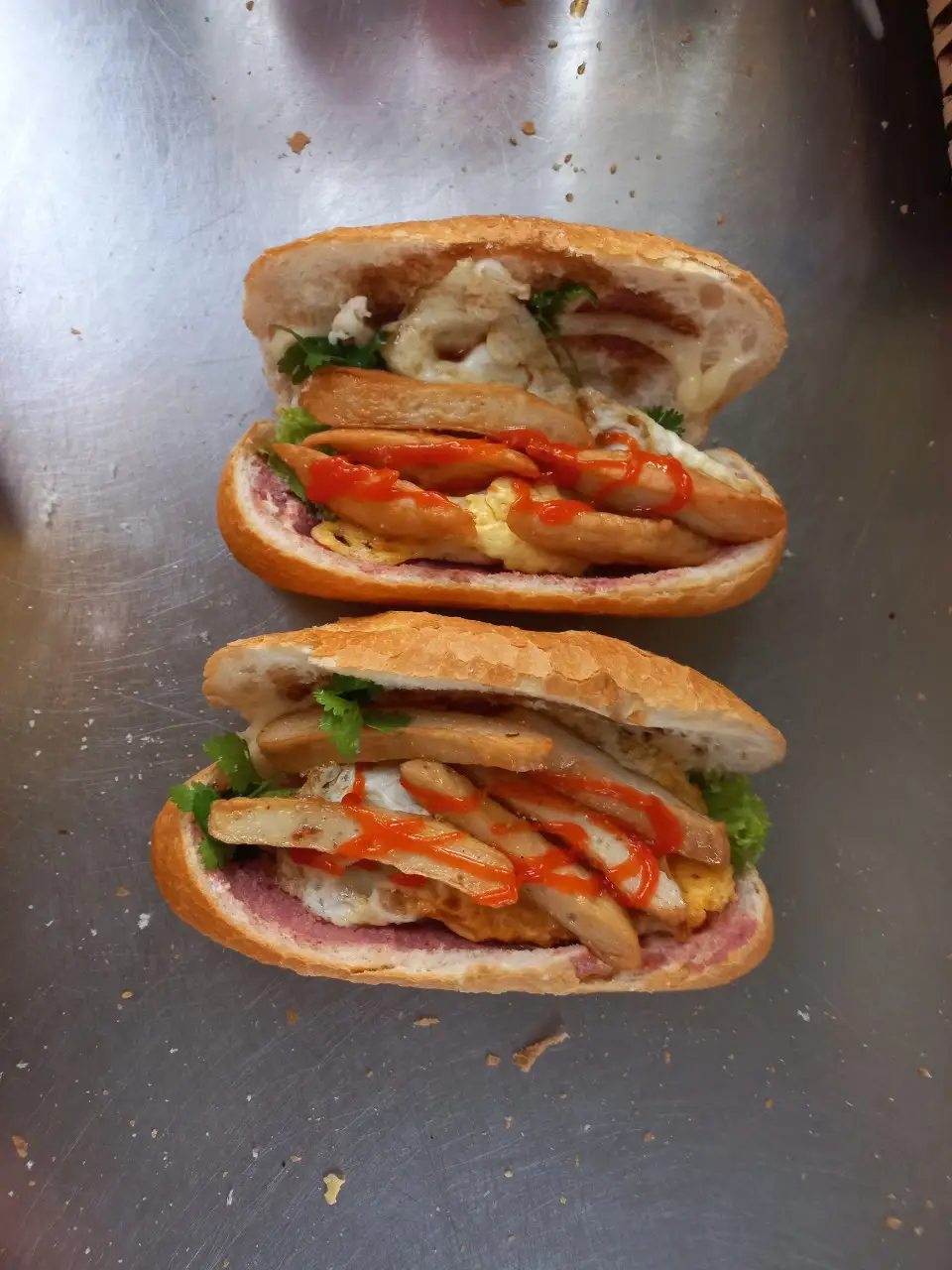 Hình ảnh Bánh mì chả cá