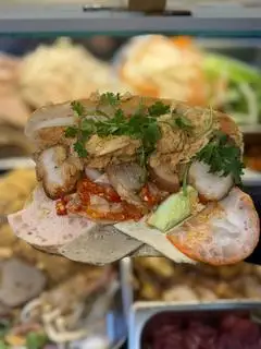 Hình ảnh Bánh mì truyền thống - đặc biệt