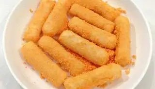 Bánh gạo lắc phô mai - 32.000 ₫ tại Chicko Taco - Gà Rán, Tacos & Hotdog - Cư Xá Phú Lâm A