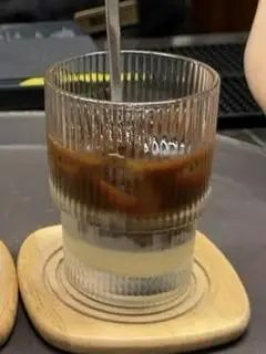 Hình ảnh Nâu