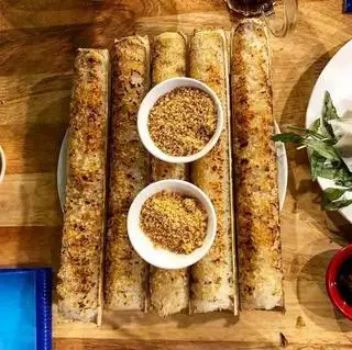 Hình ảnh Cơm Lam cốt dừa 