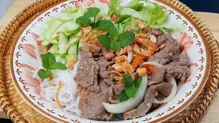 Hình ảnh bún thịt xào( bò )