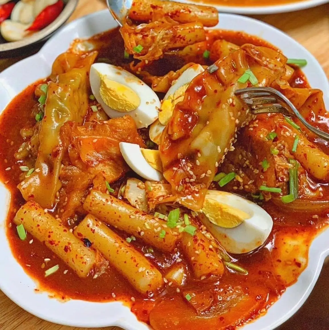 BÁNH MANDU SỐT CAY HOẶC ÍT CAY - 100.000 ₫ tại Tiệm Tokbokki Bánh Gạo & Chả Cá Sốt Cay Hàn Quốc Oppa 888 - Đường 17