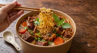 Mì gói bò kho đặc biệt - Special Vietnamese beef stew with instant noodles - 95.000 ₫ tại Bò Kho & Bánh Mì Chả Cá - Diên Diên - Tôn Đản