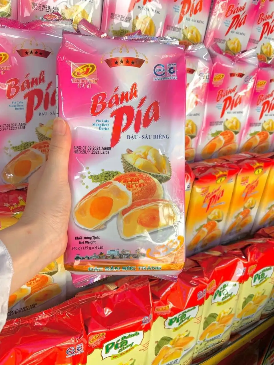 Bánh pía Tân Huê Viên hồng  - 135.000 ₫ tại Bánh Mì Hà Nội Thành Dung - Trường Sơn