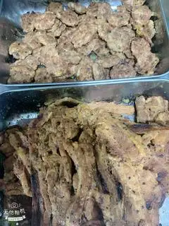 Hình ảnh thêm chả nướng