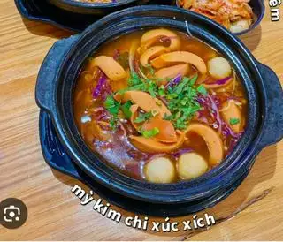 Mì Kim Chi Xúc Xích  - 58.000 ₫ tại  Mì Cay Seoul - Phạm Văn Chiêu   