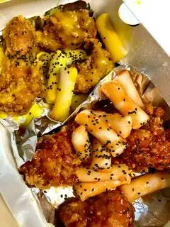 Gà rán tokbokki - M - 80.000 ₫ tại PAOPAO FOOD - KHOAI TÂY CHIÊN XOẮN, GÀ RÁN & CHÂN GÀ SỐT THÁI - Khánh Hội