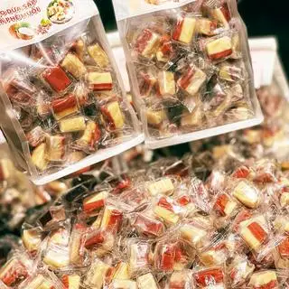Kẹo dừa sáp cà phê muối (500g)  - 95.000 ₫ tại Ăn Vặt Rio - Lê Thị Riêng