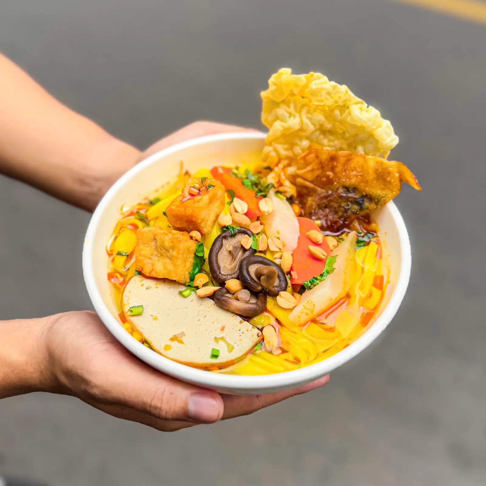 Mì Quảng Chay (Món Mới) ✨ - 50.500 ₫ tại Tiệm Chay Nhà Mình - Các Món Ăn Chay - Hồ Bá Kiện
