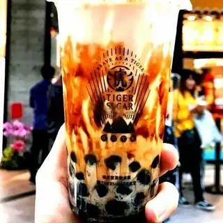Sữa tươi trân châu kem trứng - 37.000 ₫ tại Trà Sữa Tiger Sugar - Nguyễn Văn Đậu