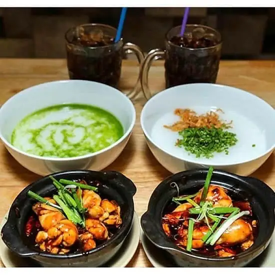 (đặc biệt )Ếch Singapore 2 con To - cháo lá dứa- hành phi - 159.000 ₫ tại Cháo Sườn, Cháo Ếch & Bò Bằm - Phan Văn Trị