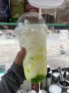 Hình ảnh Sữa chua lắc mix Dưa Lưới