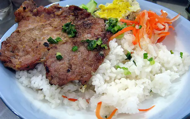 Hình ảnh cơm tấm sườn 