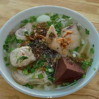 Tô móng heo - 90.000 ₫ tại Bánh Canh Sạch, Cơm Tấm & Bún Thịt Nướng - Đường Số 14