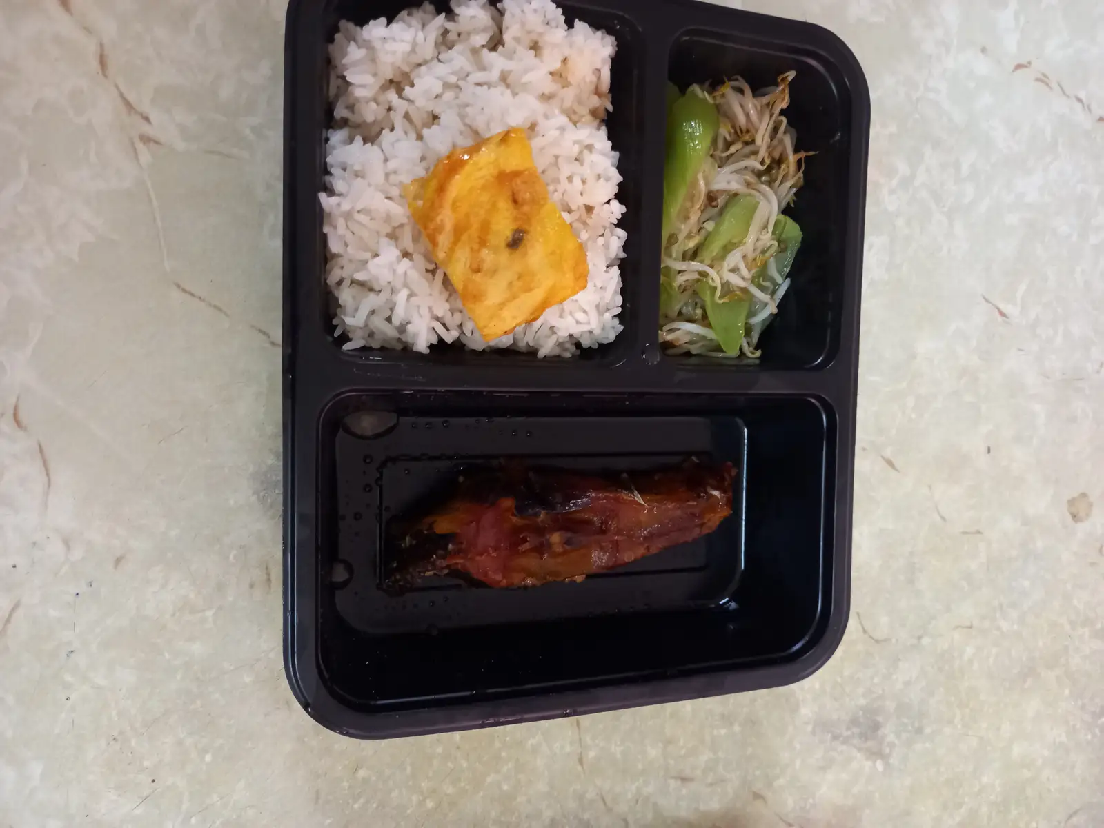 Hình ảnh Cơm Cá Kho