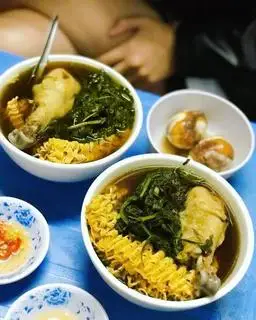 Hình ảnh mỳ đùi gà tần ngải cứu
