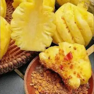 Hình ảnh Thơm Thái 300g - Muối Tây Ninh 