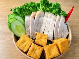 Hình ảnh Bún nước tương Thịt luộc - Ðậu hủ