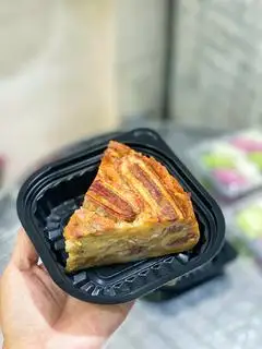 1 miếng - Bánh Chuối Nướng Bơ Sữa Cốt Dừa  - 39.000 ₫ tại Ăn Vặt Tư Bun - Đoàn Văn Bơ