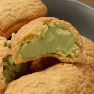 Su xù matcha - 13.000 ₫ tại Ăn Bánh Uống Trà - Bánh Ngọt - Trà Sữa - Ăn Vặt 