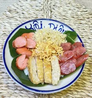 Hình ảnh Xôi Đặc biệt 3: Xôi chả cốm - lạp xưởng - xúc xích - ruốc bắc