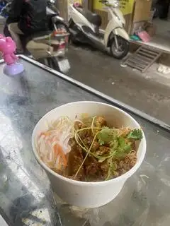Hình ảnh xôi thịt xiên 