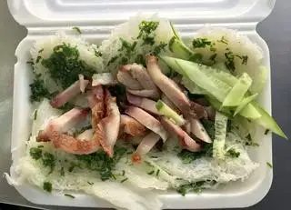 Bánh hỏi heo quay - 40.000 ₫ tại Bún Thịt Nướng - Phan Huy Ích