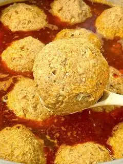chả cua thêm + súp - 17.000 ₫ tại Bún Riêu Cua & Bún Bò Huế Cô Trang - Hồ Học Lãm