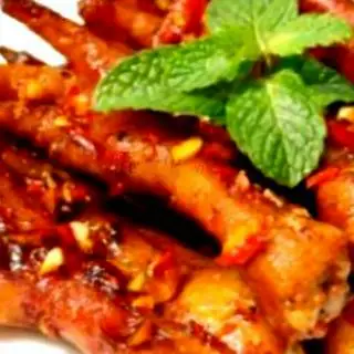 Hình ảnh 5 chân gà rút xương xóc muối ớt
