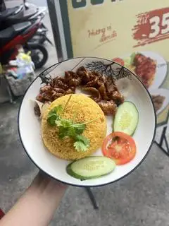 Hình ảnh Cơm da gà chiên mắm