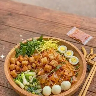 Hình ảnh Bánh Tráng Trộn Tóp Mỡ
