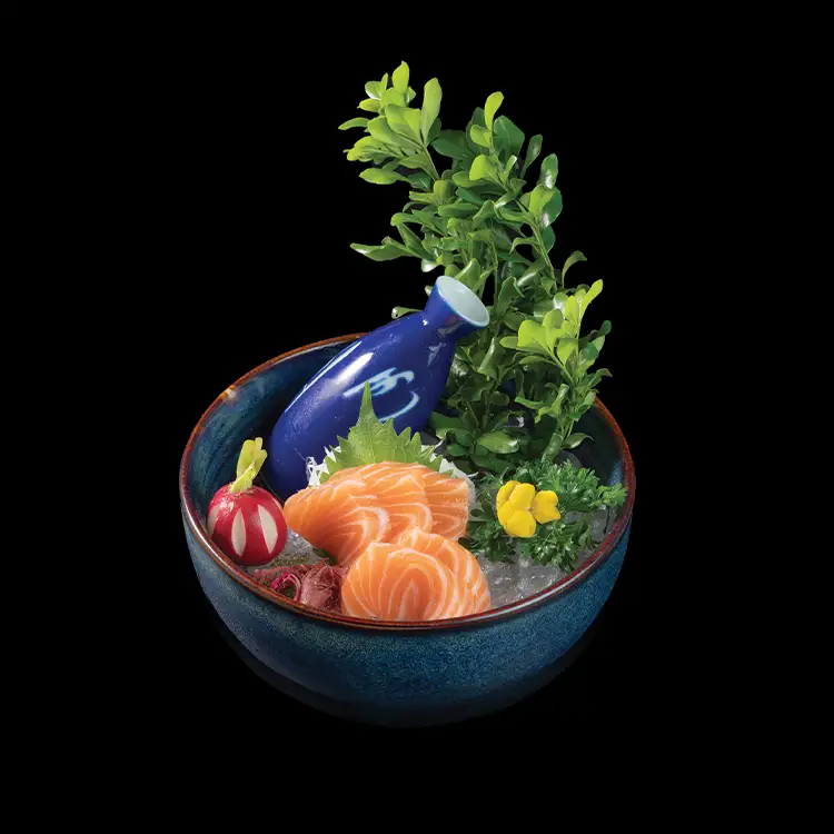 SM2 Sashimi Cá Hồi (3pcs) - 79.000 ₫ tại Neko - Sushi & Izakaya - Đinh Công Tráng