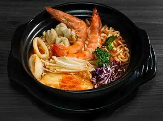 Mì kim chi hải sản - 77.000 ₫ tại Mì Cay Seoul - Mì Cay 7 Cấp Độ - Vườn Lài