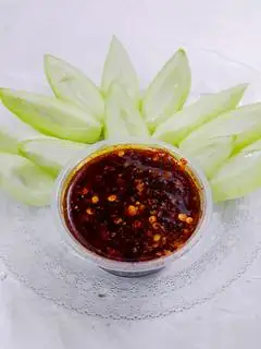 Hình ảnh Sốt chấm thần thánh