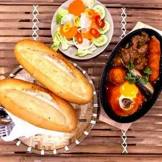 Xíu Mại - Trứng Ốp La - 53.000 ₫ tại Bánh Mì Chấm - Cá Hấp Sốt Cà & Bánh Mì Xíu Mại - Hương Lộ 2