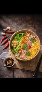 Hình ảnh Bún Nước Tương Tai Heo - Trứng Xắt