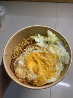 Hình ảnh Mỳ trộn Indomie trứng rán
