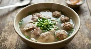Hình ảnh HỦ TIẾU THẬP CẨM NƯỚC