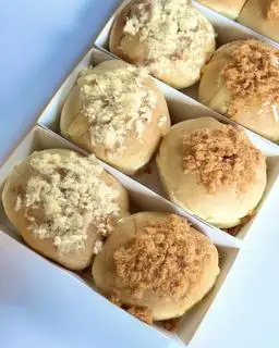 Bánh Mì Lava Trứng Chảy - 45.000 ₫ tại Tiệm Bánh Oanh Oanh - Bánh Kem & Bông Lan Trứng Muối - Sư Vạn Hạnh (Nối Dài)