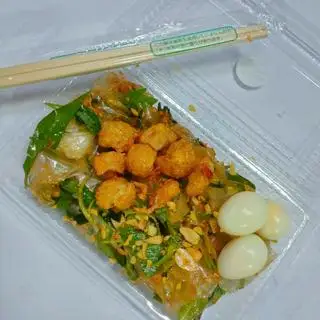 Hình ảnh Bánh tráng trộn mỡ hành 