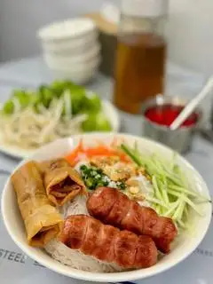 Hình ảnh Bún chả giò,nem nướng