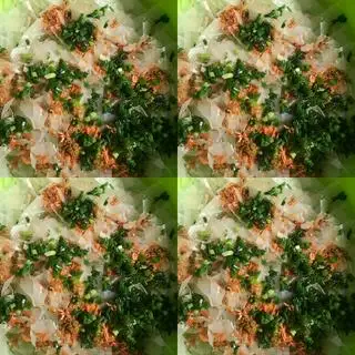 Hình ảnh Bánh Tráng Trộn Mỡ Hành